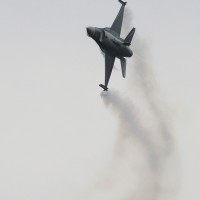 F-16